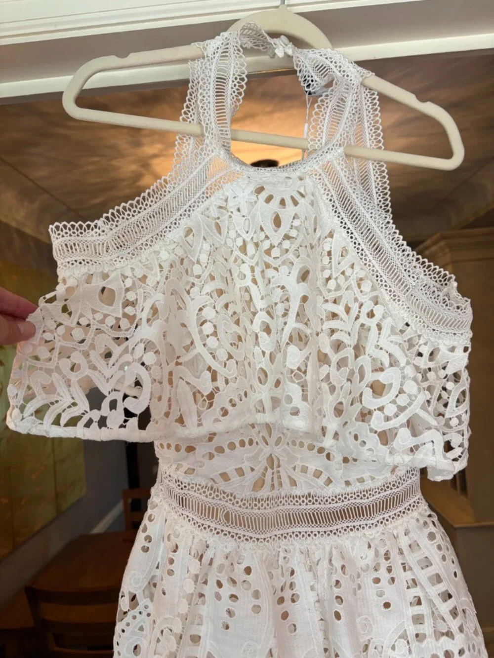 NWT Elliatt White Crochet Lace Cold Shoulder Minidress (Bridal). Size M